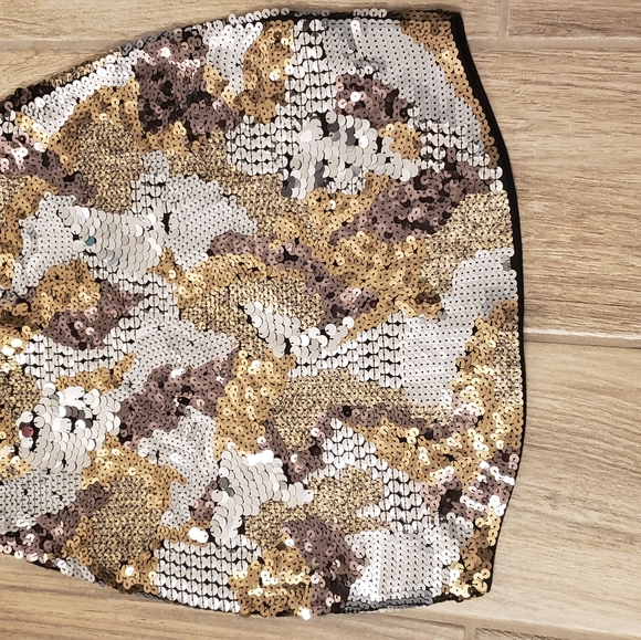 Gold & Silver Mini Skirt - Picture 2 of 8